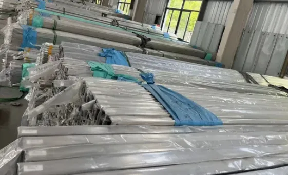 Manifakti ASTM A312/A312M 201 Round Nerjaveèi tiyo tib